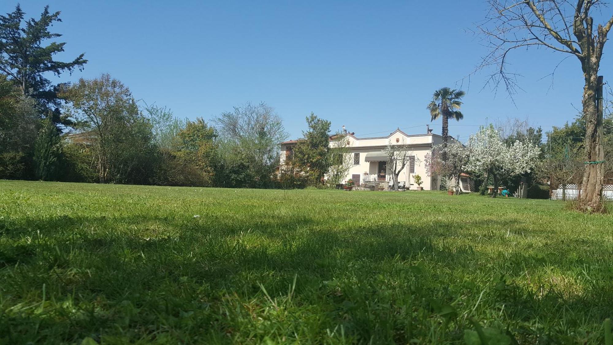 Villa Camilla - Tiny - Exclusive Pool Λούκα Εξωτερικό φωτογραφία